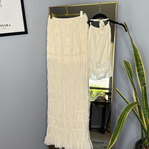 Arcina Ori White Juliette Halter and Skirt NWOT - Picture 7 of 7